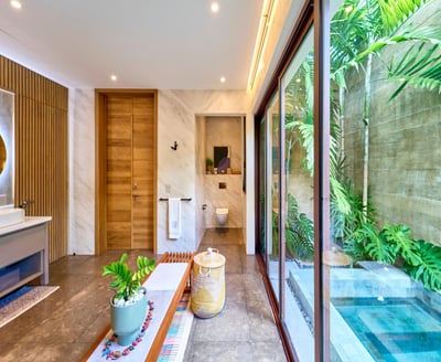 Luxury Villa Photo #30
