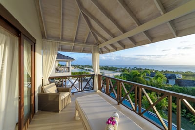 Luxury Villa Photo #11