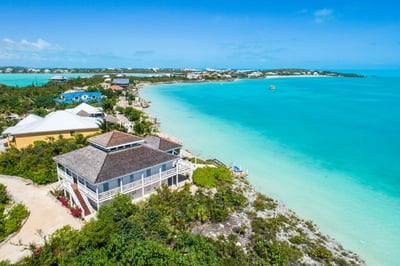 Luxury Villa Photo #4