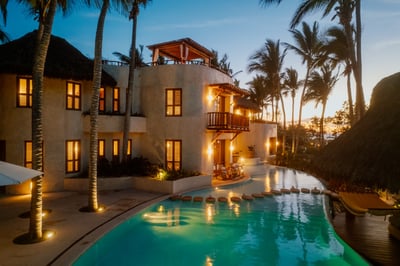 Luxury Villa Photo #16