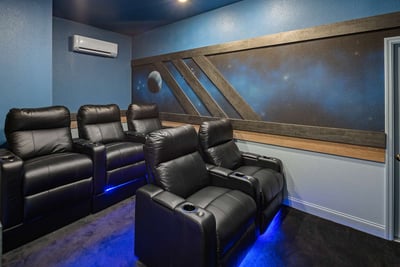 Luxury Villa Photo #13
