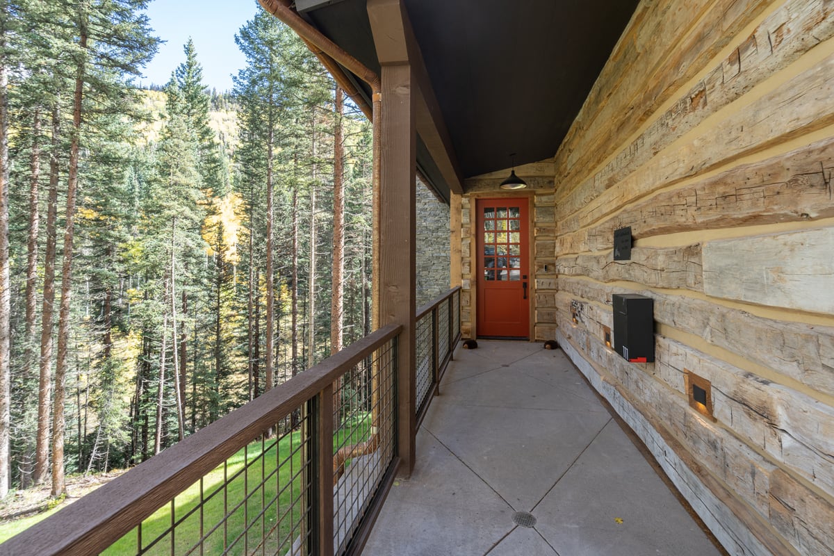 Mountain Modern Rustic