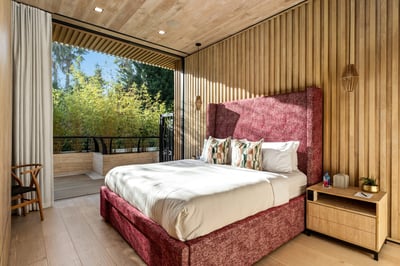 Luxury Villa Photo #46