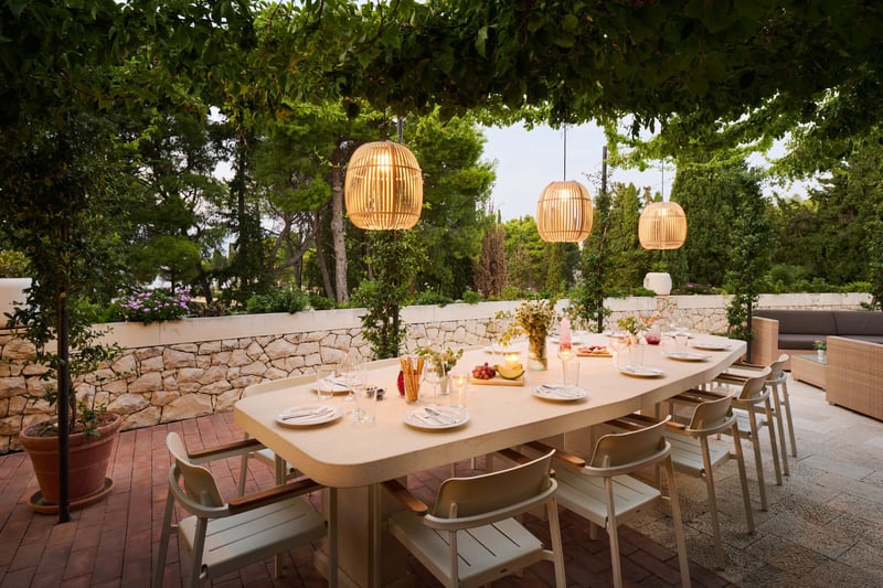 Villa Supetrus Palace