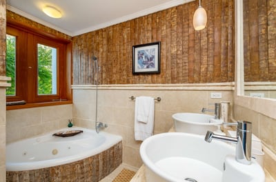 Luxury Villa Photo #42
