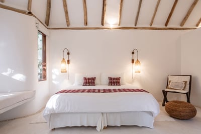 Luxury Villa Photo #32