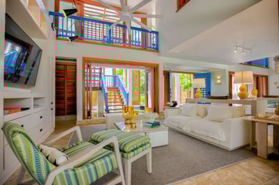 Luxury Villa Photo #13