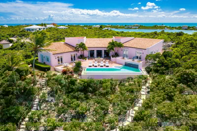Luxury Villa Photo #5