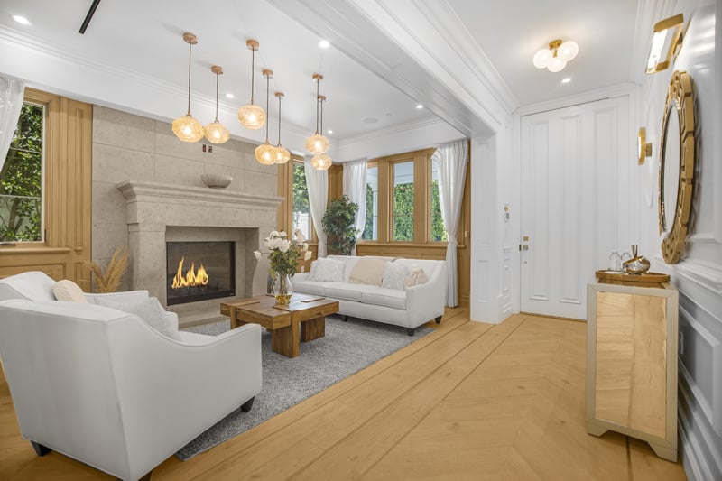 Spaulding Ave Farmhouse