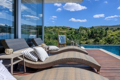 Luxury Villa Photo #6