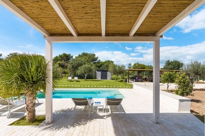 Luxury Villa Photo #9
