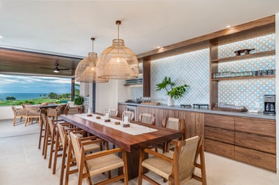Luxury Villa Photo #8