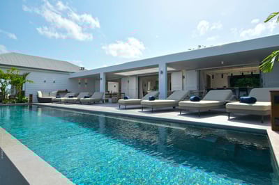 Luxury Villa Photo #28