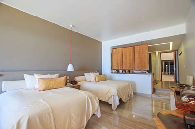 Luxury Villa Photo #43