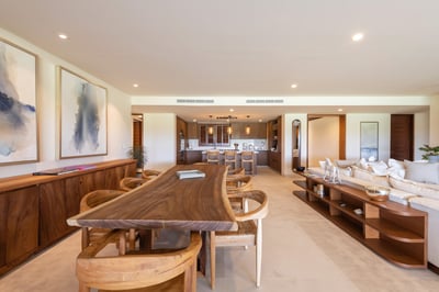 Luxury Villa Photo #19