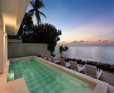Luxury Villa Photo #3