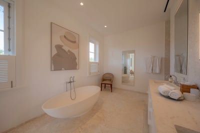 Luxury Villa Photo #69