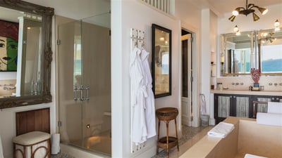 Luxury Villa Photo #48