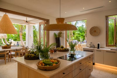 Luxury Villa Photo #46