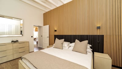 Luxury Villa Photo #39