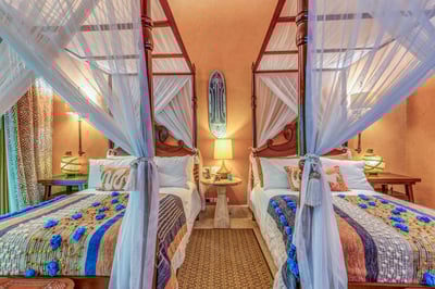 Luxury Villa Photo #30
