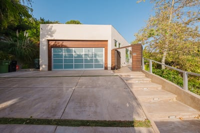 Luxury Villa Photo #6