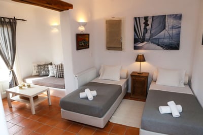 Luxury Villa Photo #20