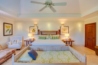 Luxury Villa Photo #51