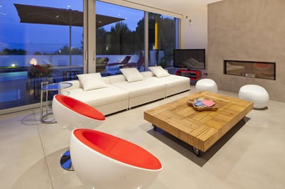 Luxury Villa Photo #16