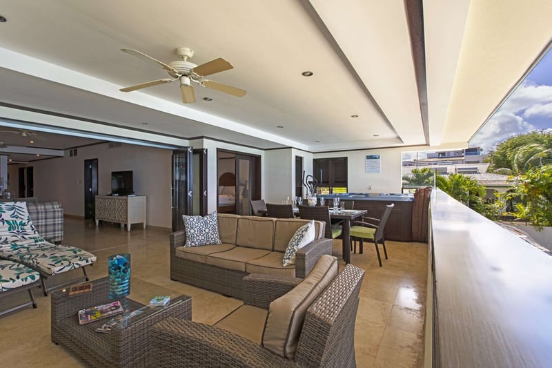 Coral Cove 4 | Green Fields