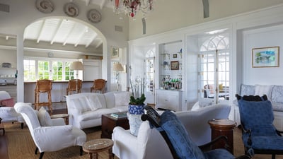 Luxury Villa Photo #24