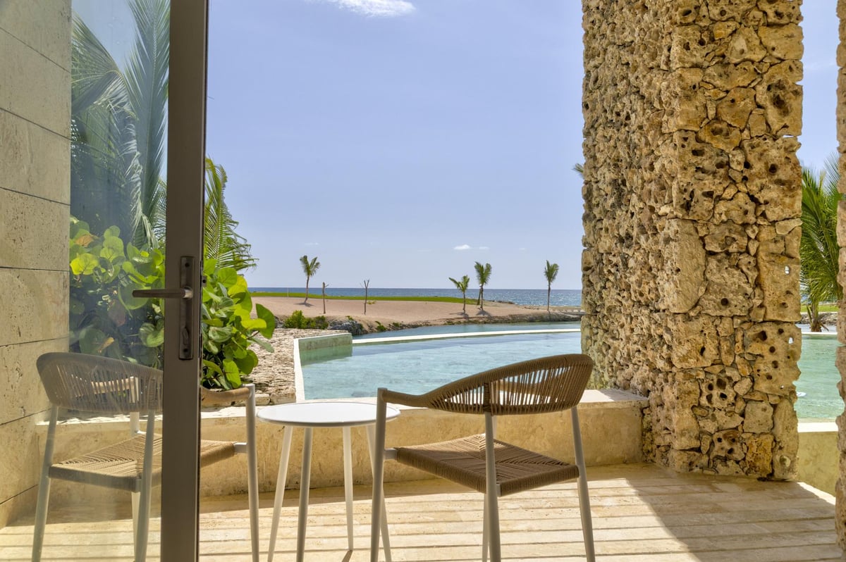 Las Iguanas 47 | Oceania