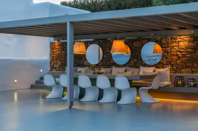 Luxury Villa Photo #25