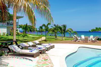Luxury Villa Photo #2