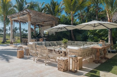 Luxury Villa Photo #9