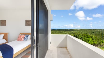 Luxury Villa Photo #17