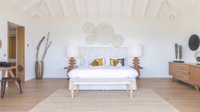 Luxury Villa Photo #38