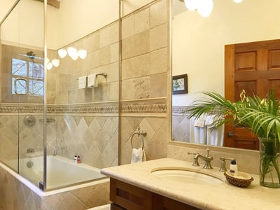 Luxury Villa Photo #37