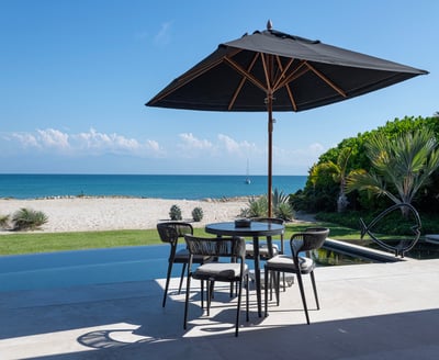 Luxury Villa Photo #8