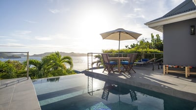 Luxury Villa Photo #14