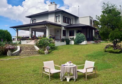 Luxury Villa Photo #5