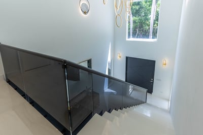 Luxury Villa Photo #34