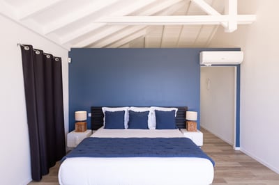 Luxury Villa Photo #43