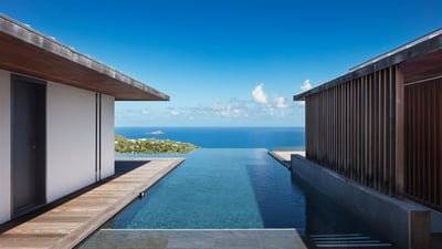 Luxury Villa Photo #4