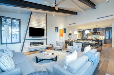 Luxury Villa Photo #2