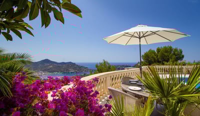 Luxury Villa Photo #10