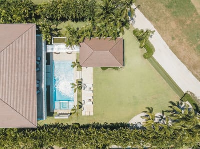 Luxury Villa Photo #46