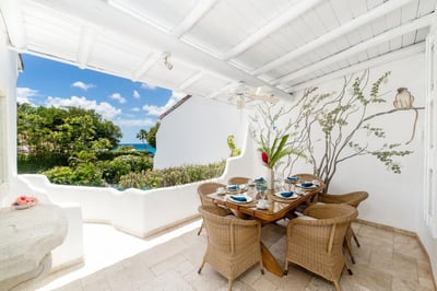 Luxury Villa Photo #5