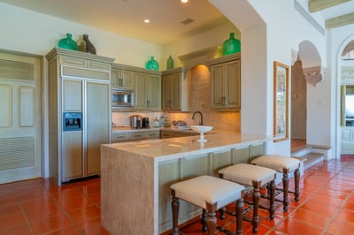 Luxury Villa Photo #30