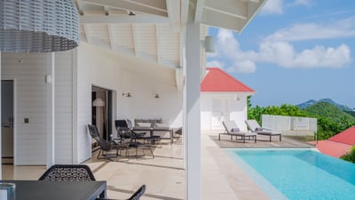 Luxury Villa Photo #28